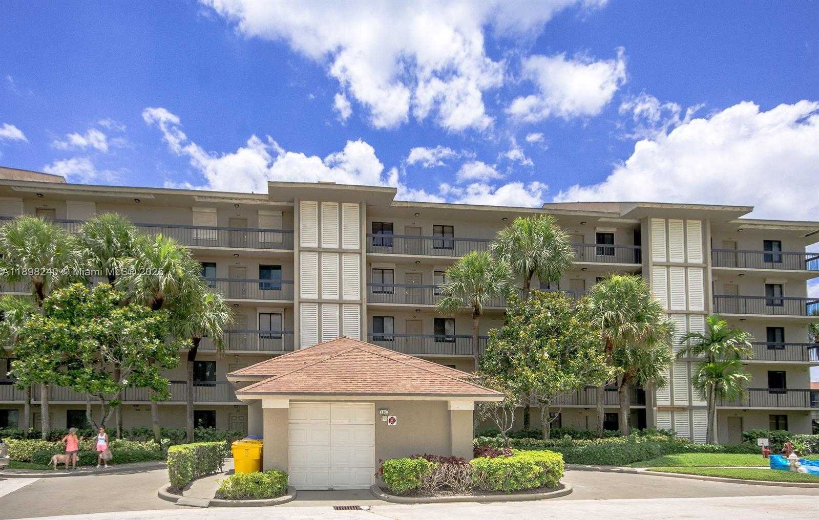 Small Image of 101 SOUTH SEAS DR #502, Jupiter Number 44