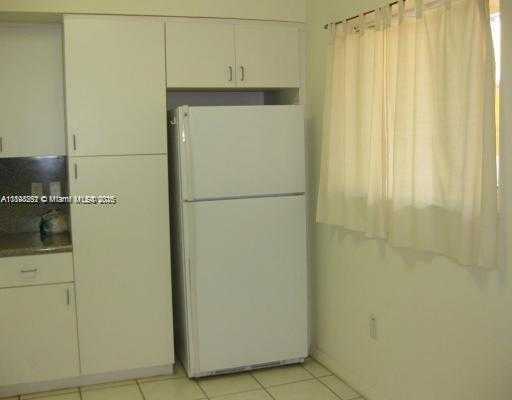 Small Image of 8888 COLLINS AV #316, Surfside Number 7