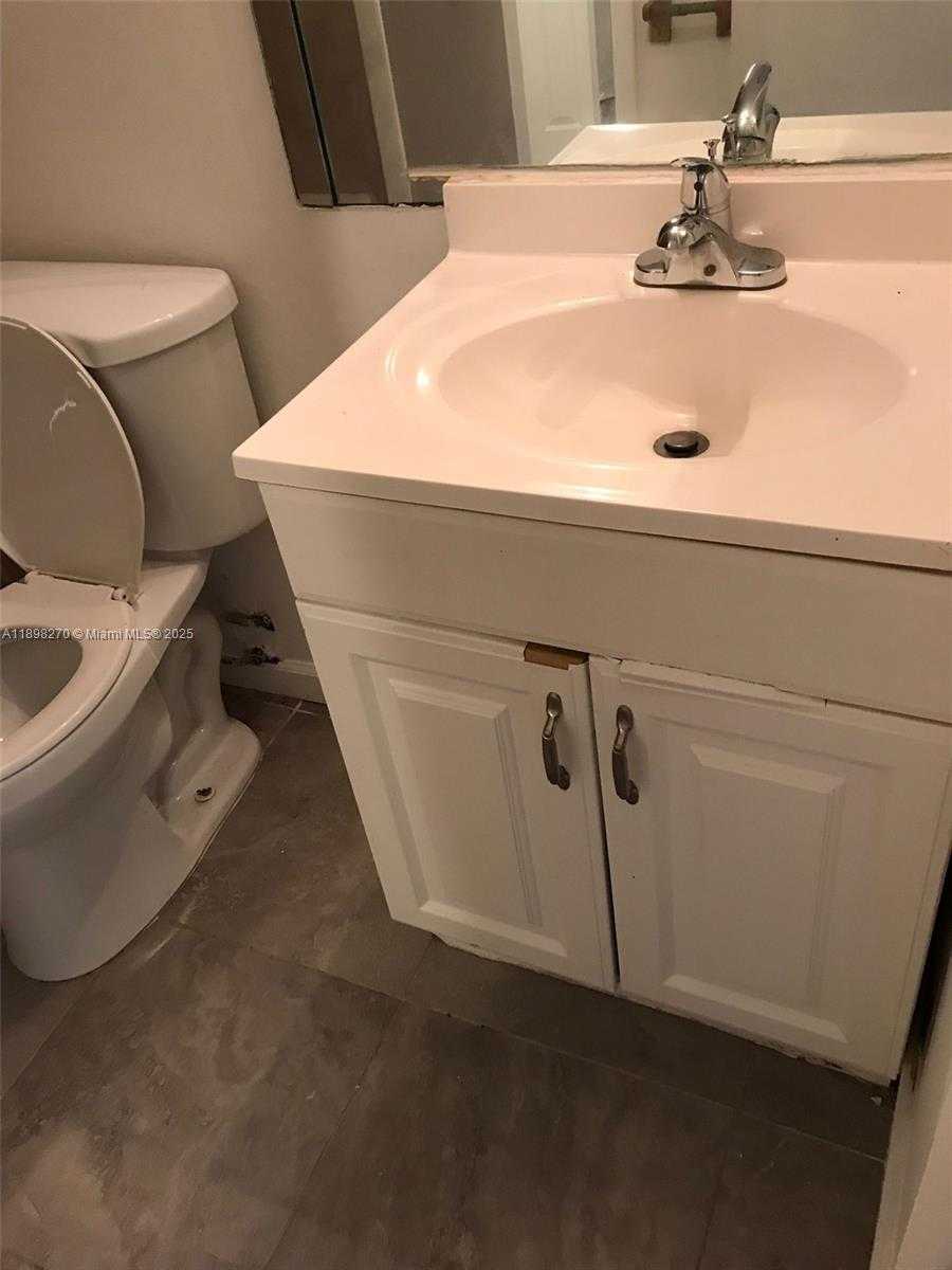 Small Image of 16465 NORTH EAST 22ND AVE #113, North Miami Beach Number 18