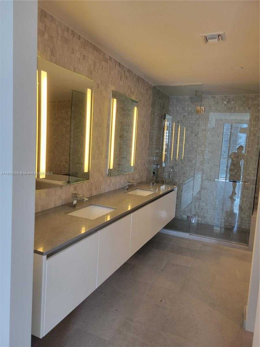 Small Image of 88 SOUTH WEST 7TH ST #1903, Miami Number 20