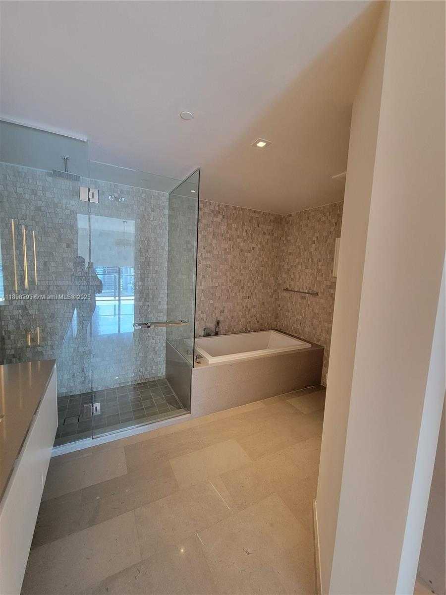 Small Image of 88 SOUTH WEST 7TH ST #1903, Miami Number 23