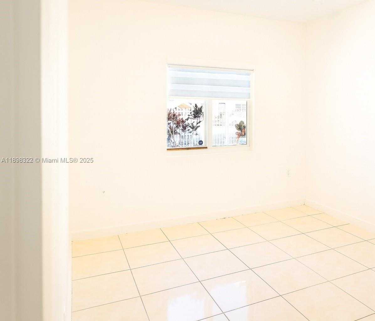 Small Image of 2312 NORTH WEST 82ND ST #2312, Miami Number 13