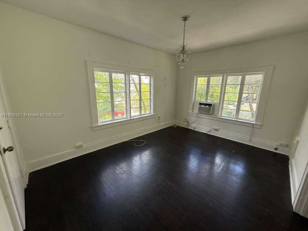 Small Image of 124 MENDOZA AVE #8, Coral Gables Number 6
