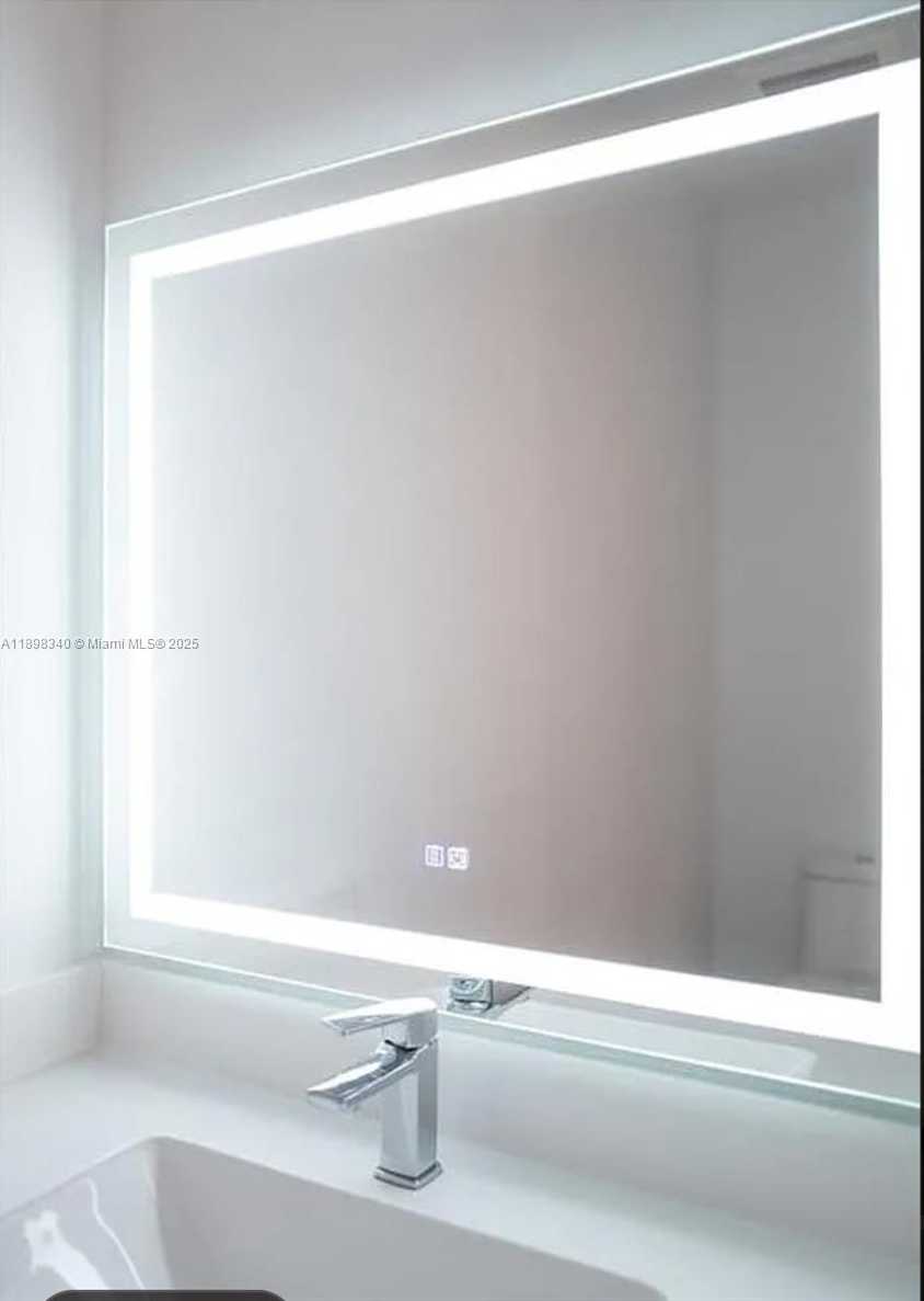 Small Image of 1030 15TH ST #206, Miami Beach Number 10