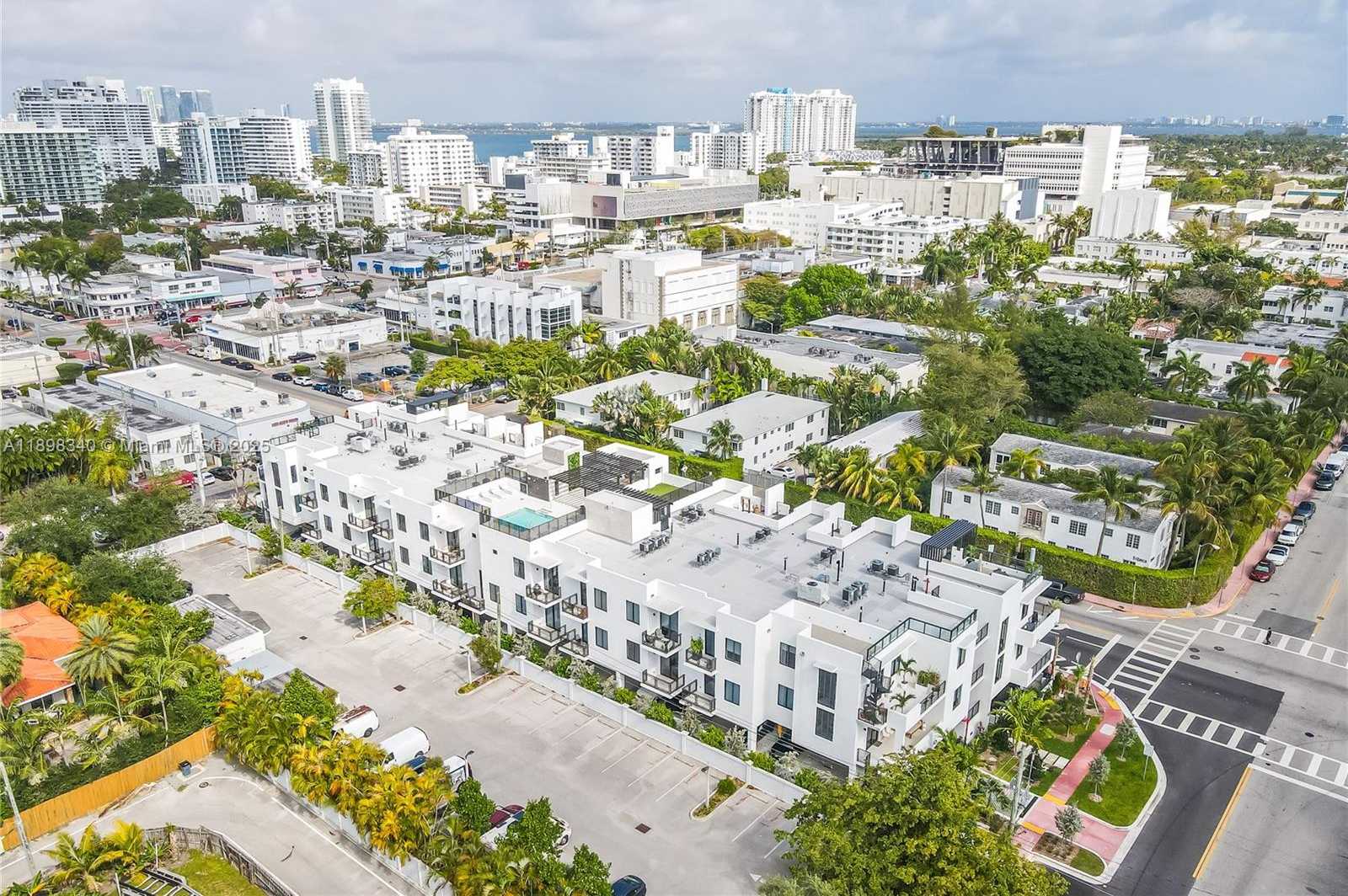 Small Image of 1030 15TH ST #206, Miami Beach Number 16