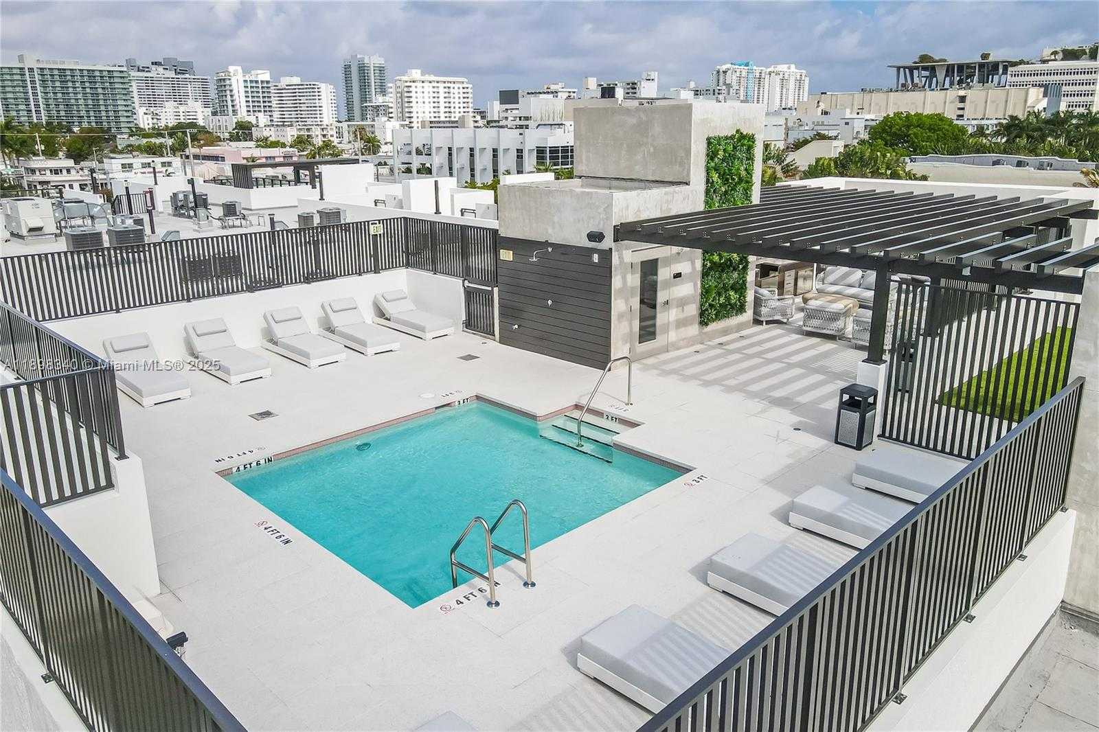 Small Image of 1030 15TH ST #206, Miami Beach Number 19