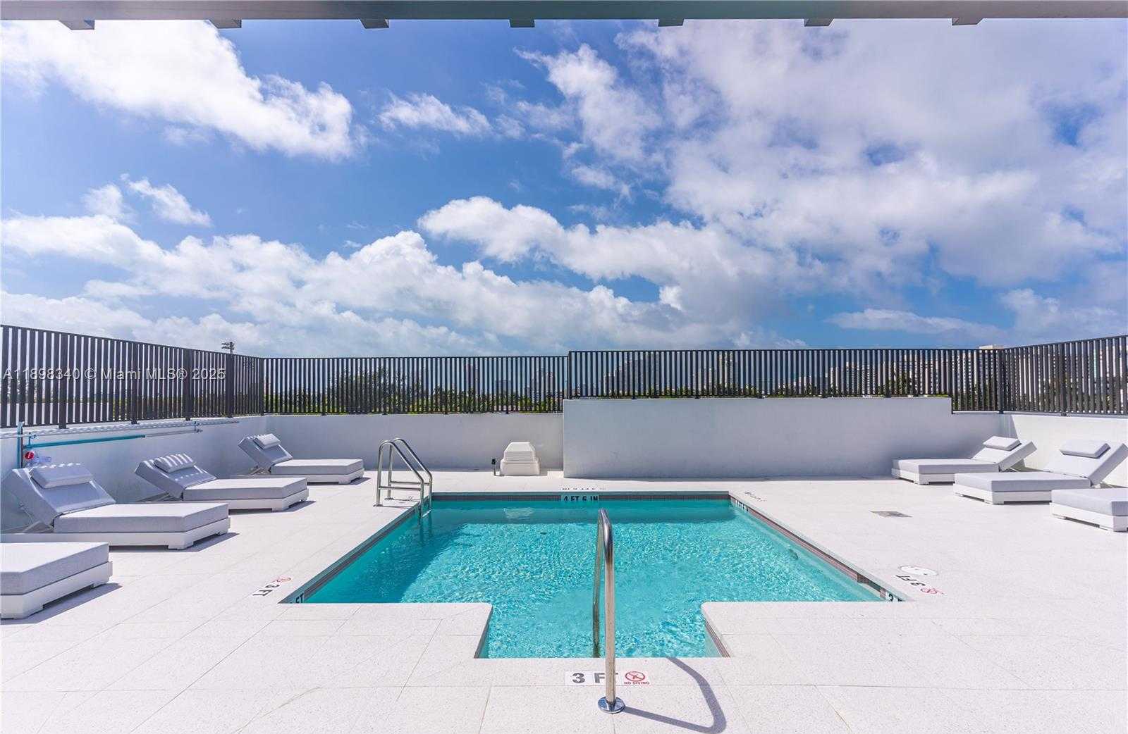 Small Image of 1030 15TH ST #206, Miami Beach Number 22