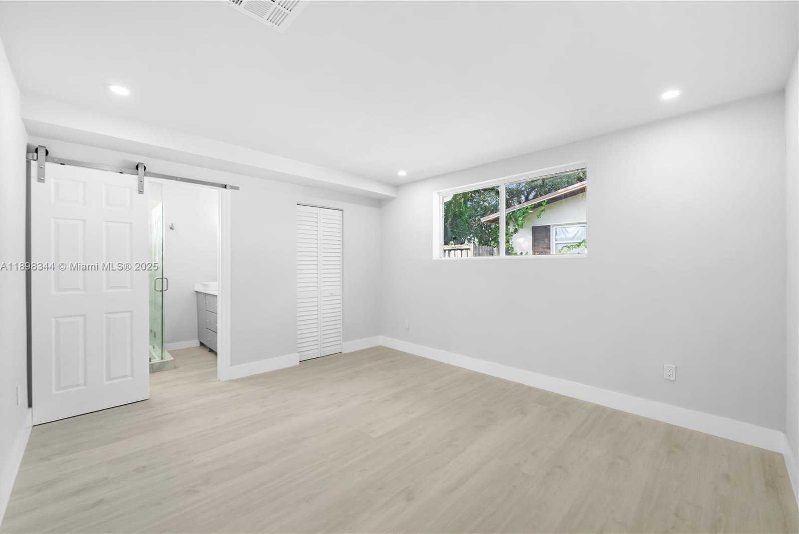 Small Image of 8560 SOUTH WEST 126TH TER, Miami Number 8
