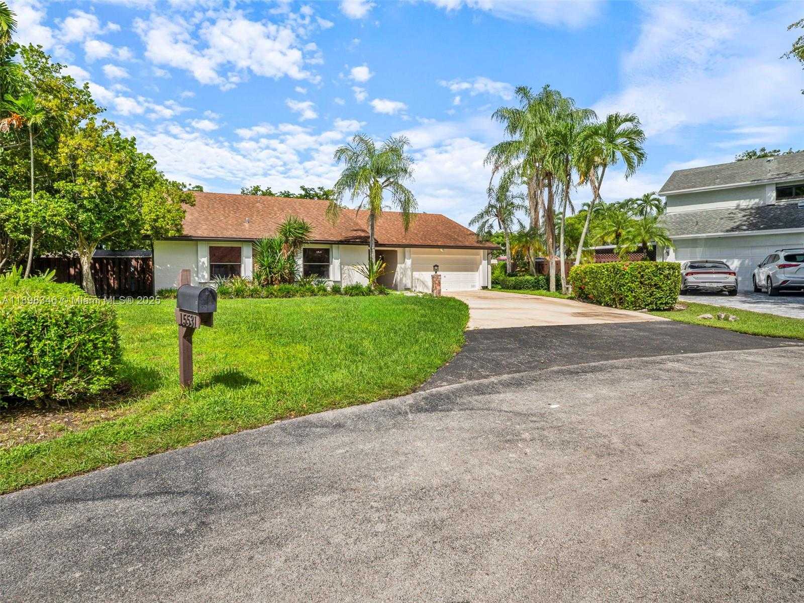 Small Image of 15531 SOUTH WEST 54 TE, Miami Number 57