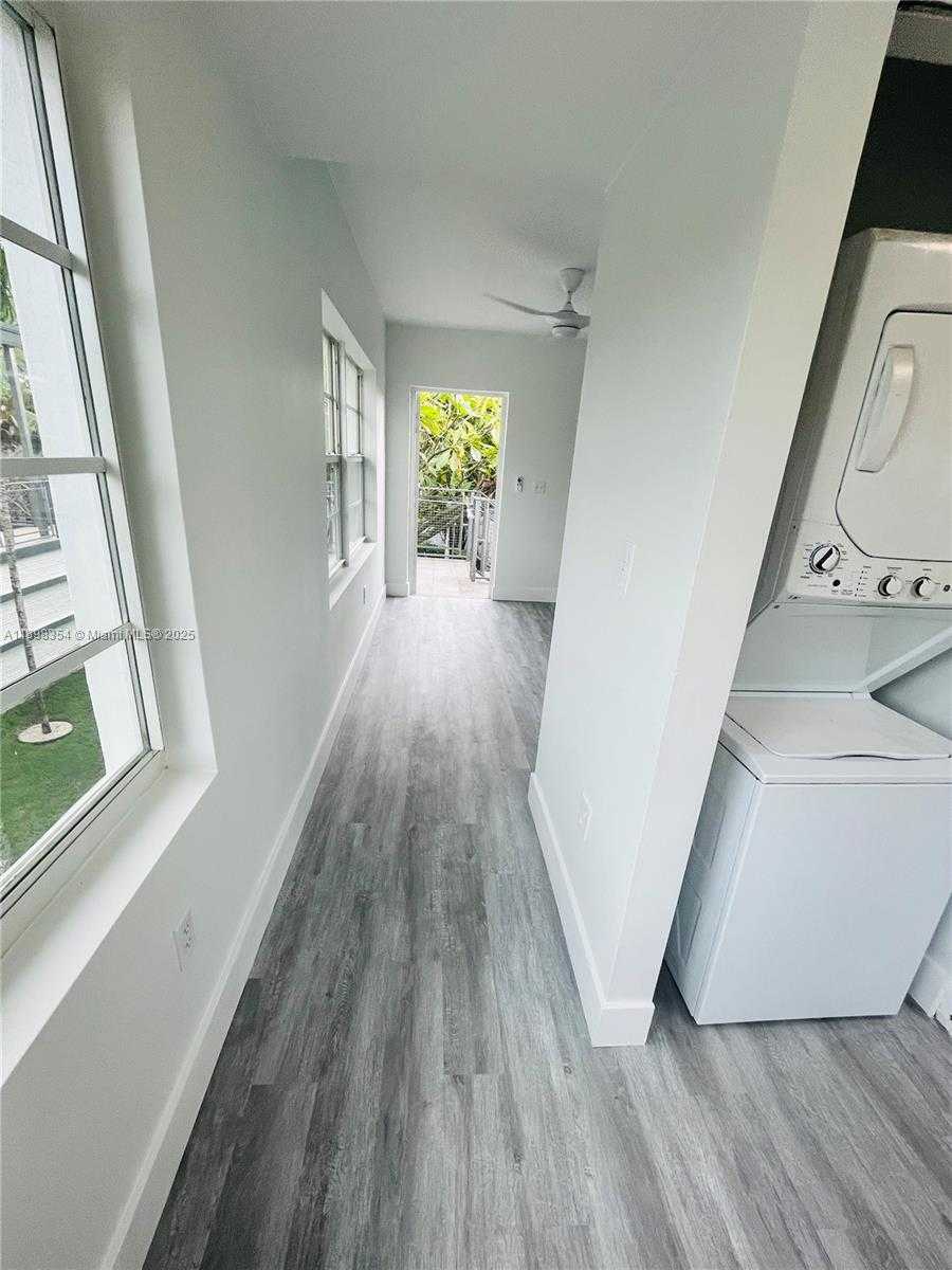 Small Image of 950 BAY DR #5, Miami Beach Number 12
