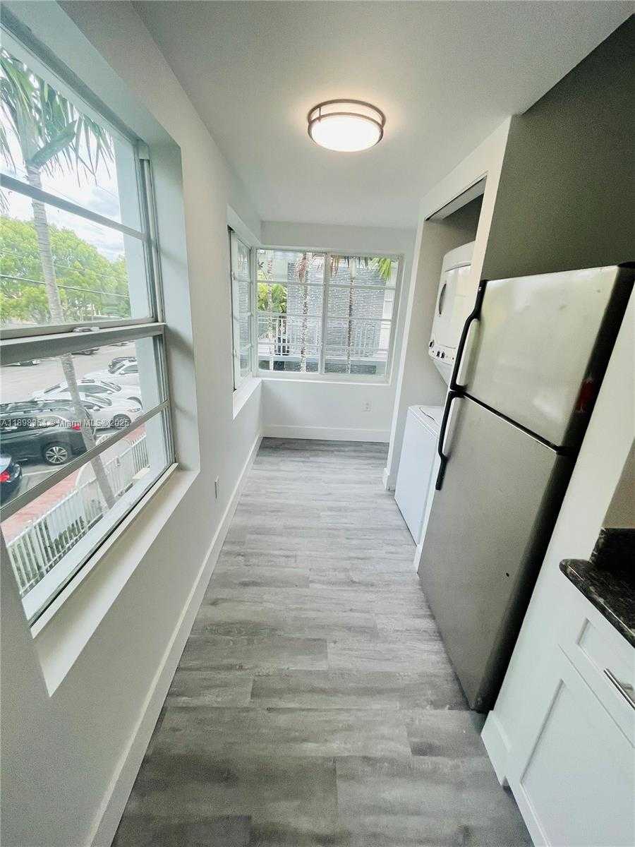 Small Image of 950 BAY DR #5, Miami Beach Number 6