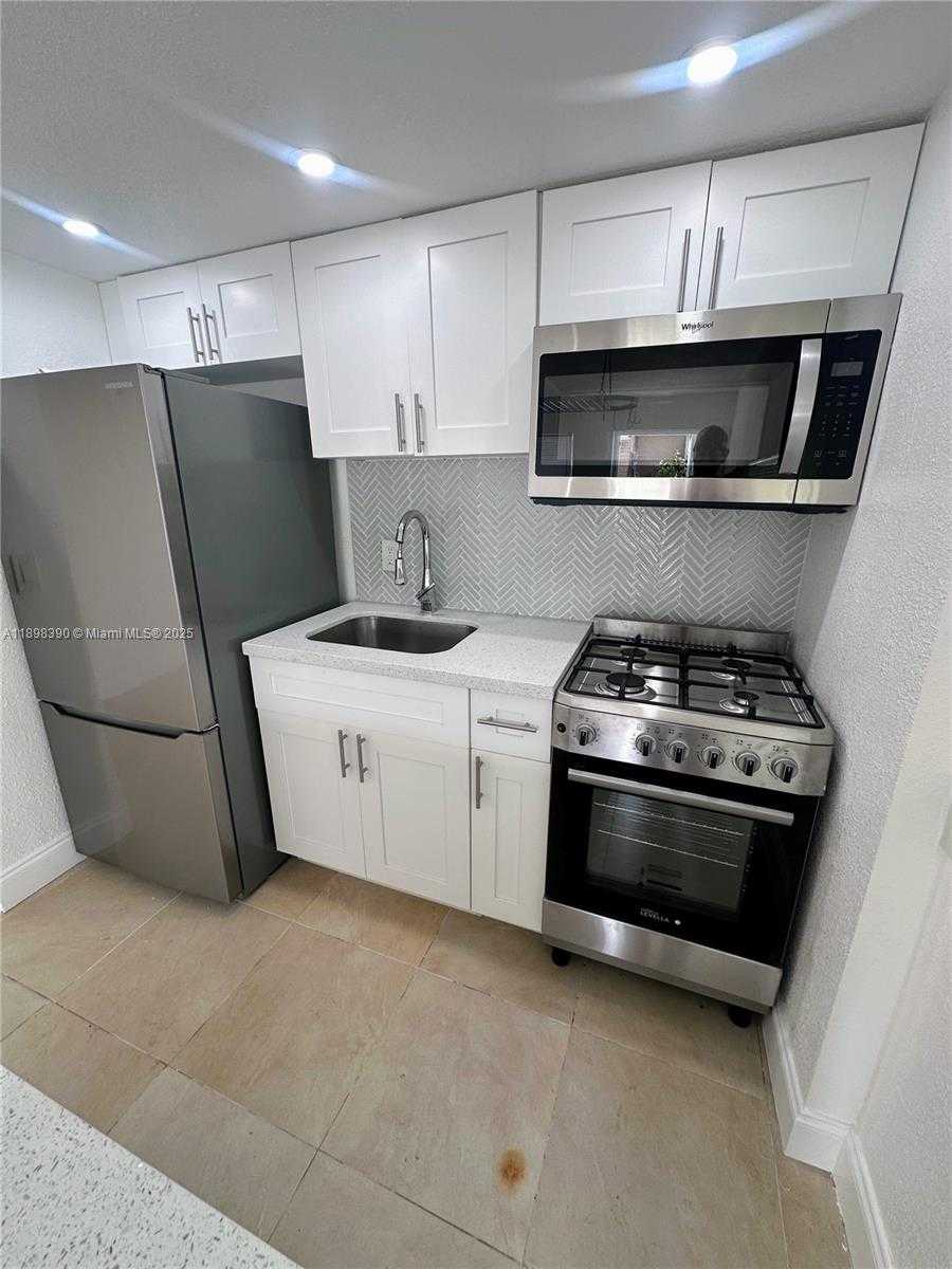 Small Image of 9064 COLLINS AVE #C-19, Surfside Number 2