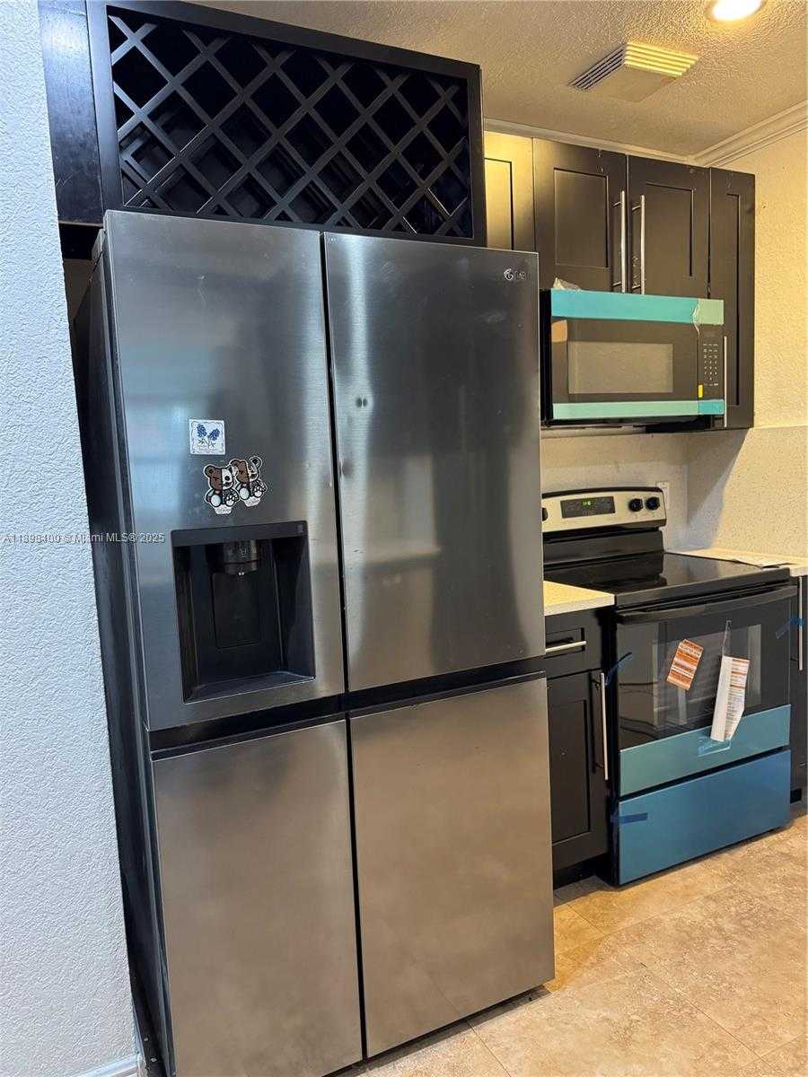 Small Image of 470 NORTH EAST 127TH ST, North Miami Number 14