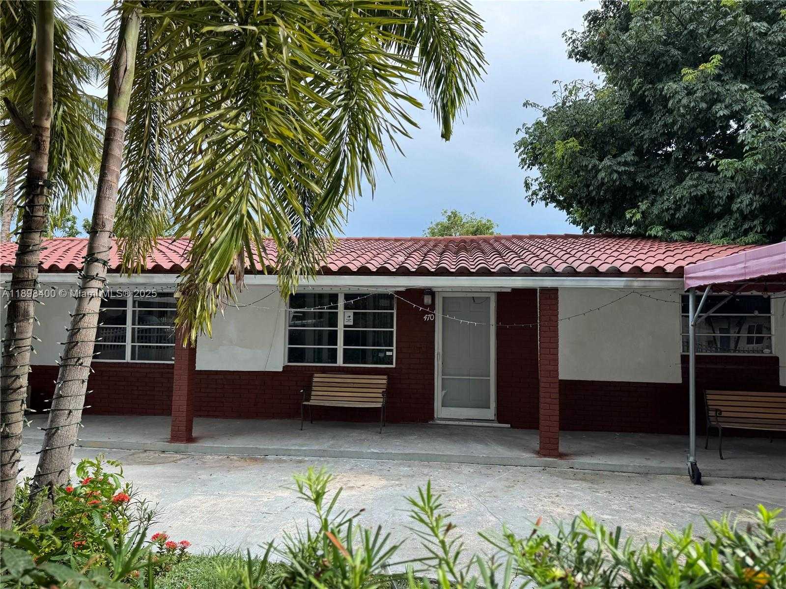 Small Image of 470 NORTH EAST 127TH ST, North Miami Number 2