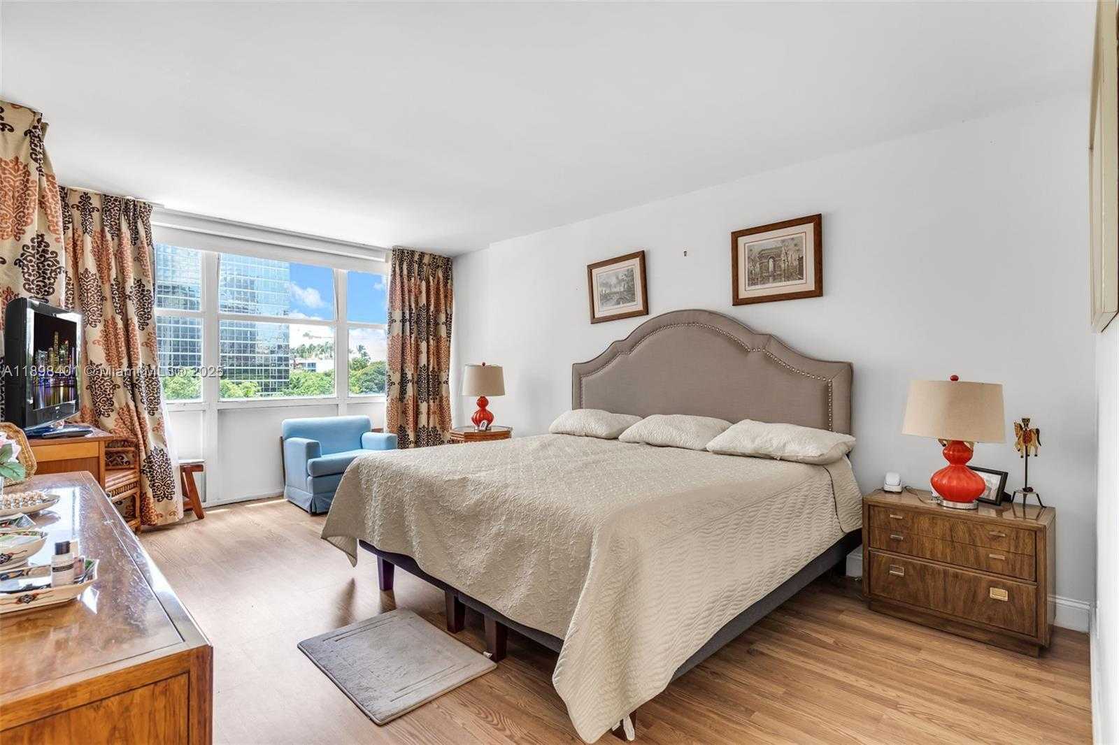 Small Image of 1915 BRICKELL AVE #610, Miami Number 12