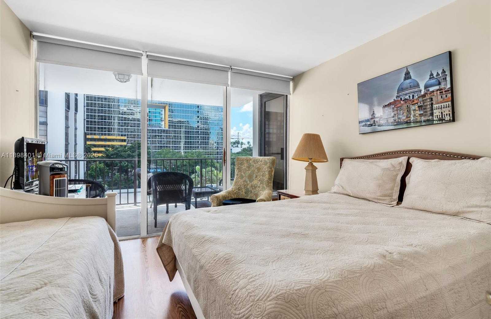 Small Image of 1915 BRICKELL AVE #610, Miami Number 16