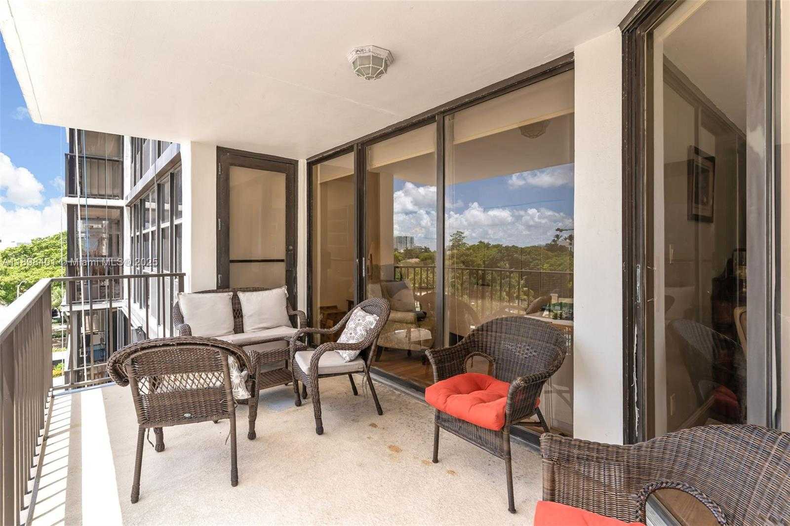 Small Image of 1915 BRICKELL AVE #610, Miami Number 21