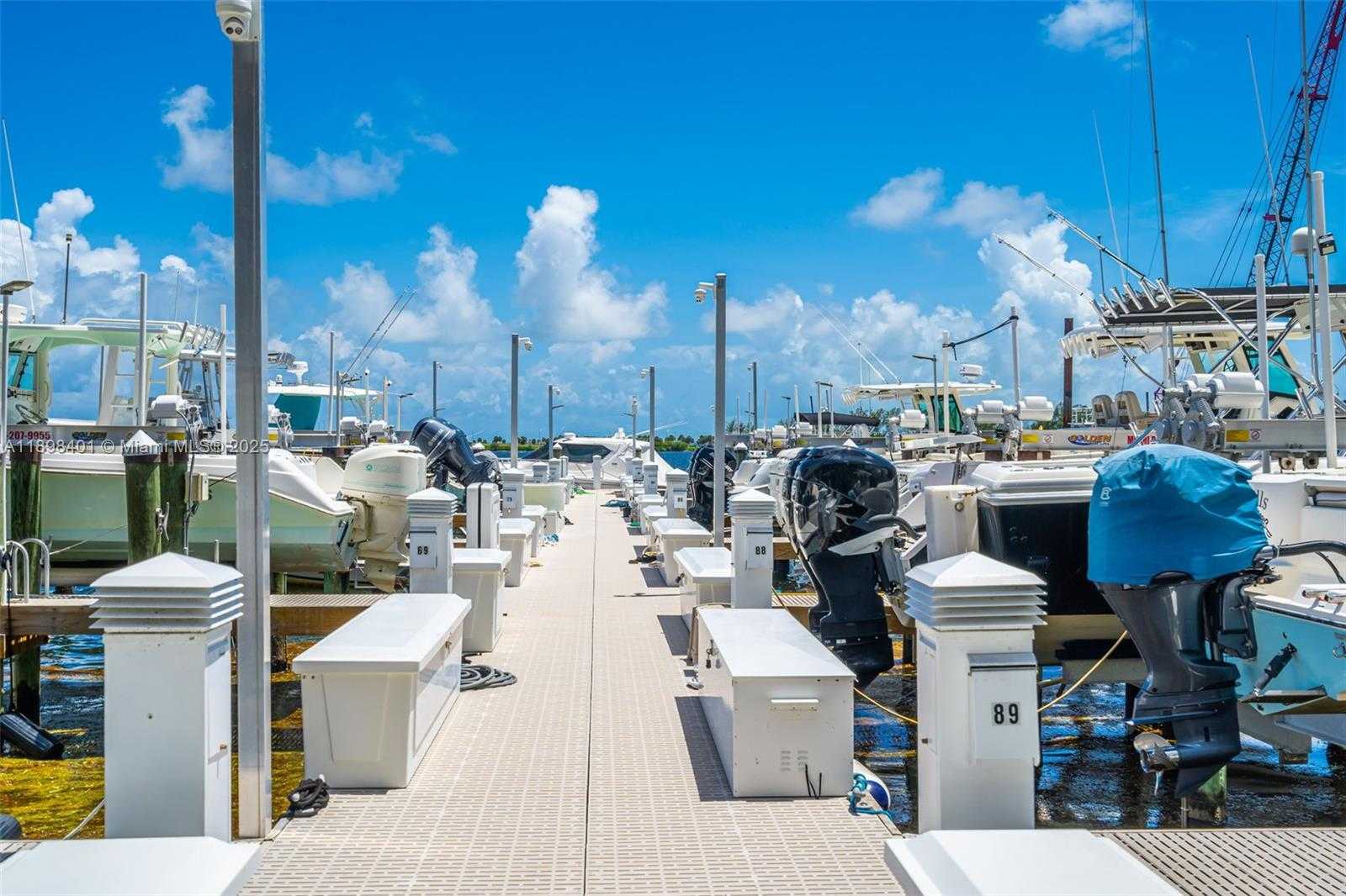 Small Image of 1915 BRICKELL AVE #610, Miami Number 48