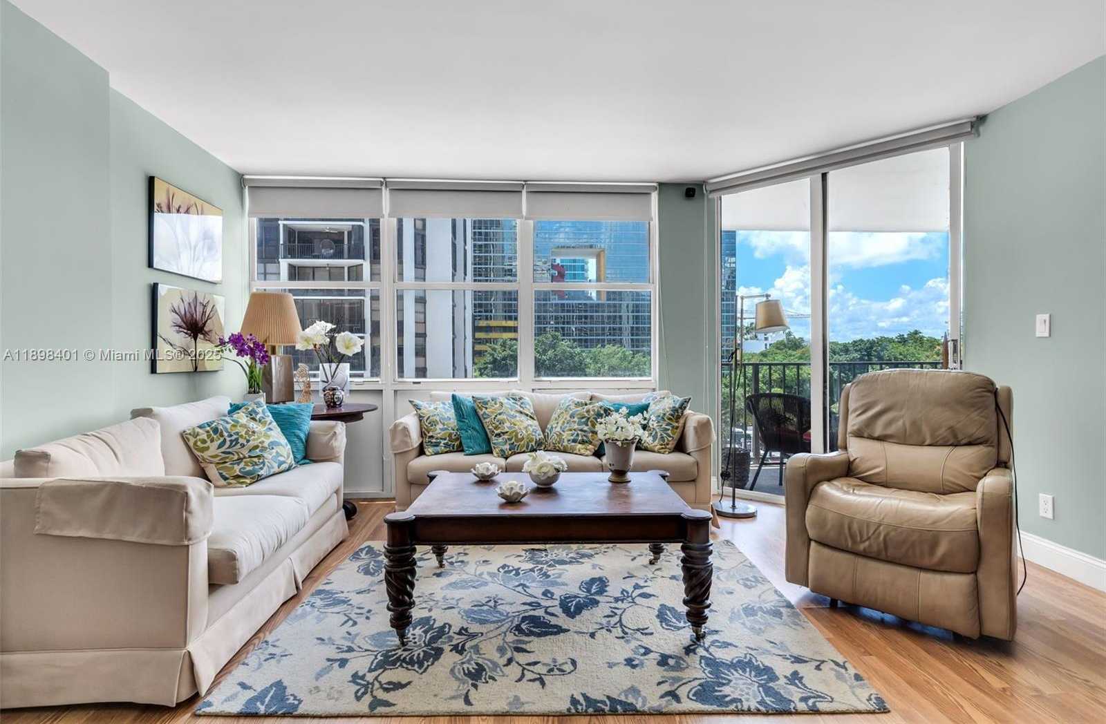 Small Image of 1915 BRICKELL AVE #610, Miami Number 6