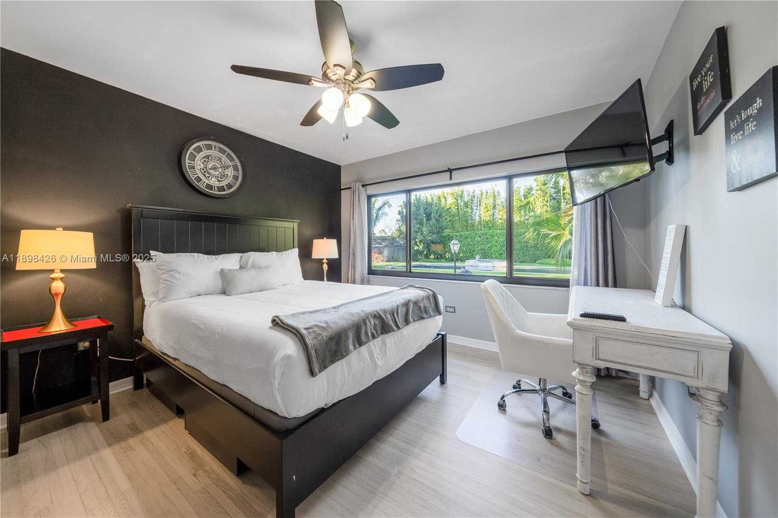 Small Image of 29880 SOUTH WEST 183RD CT, Homestead Number 13