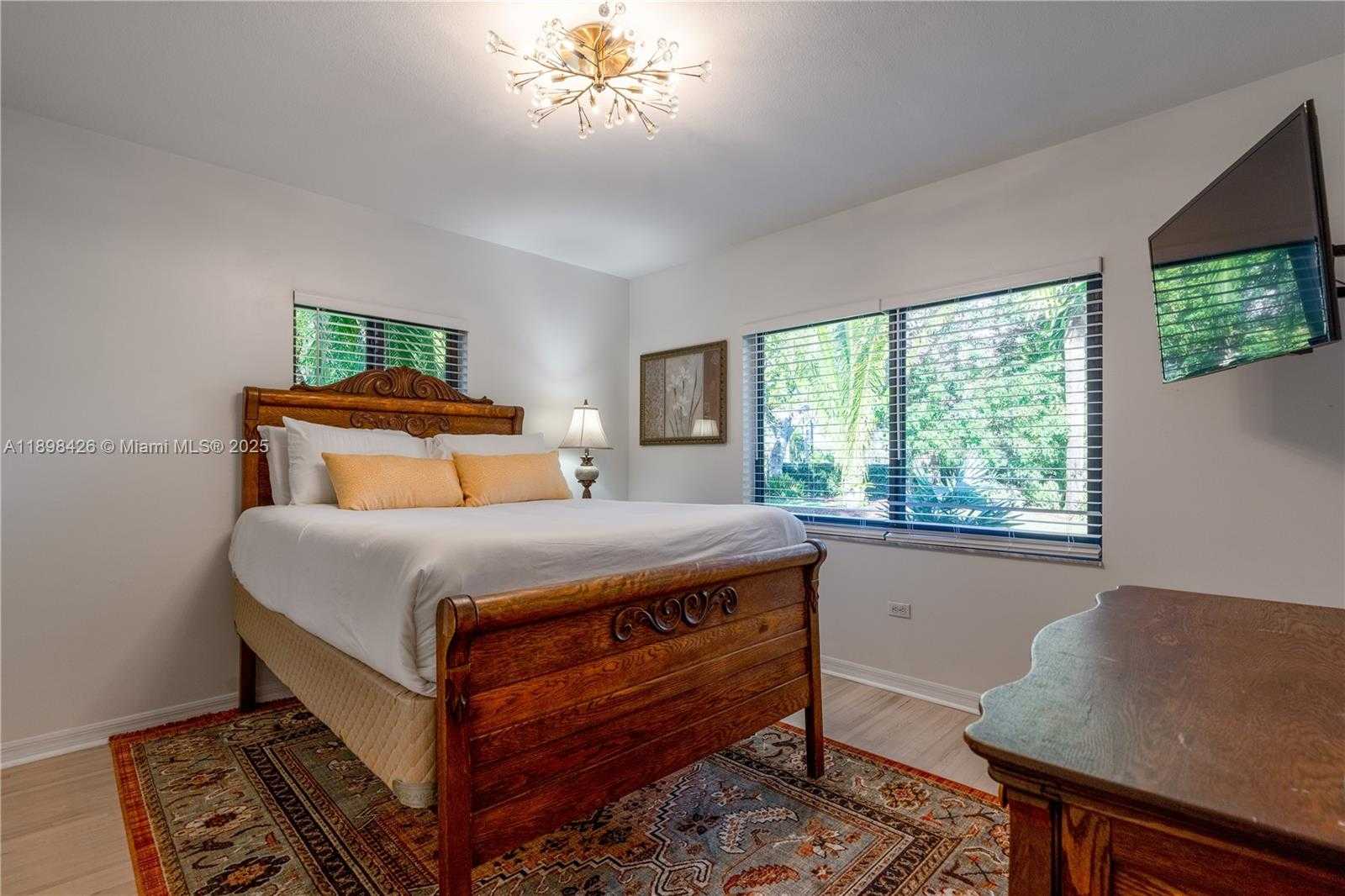 Small Image of 29880 SOUTH WEST 183RD CT, Homestead Number 18