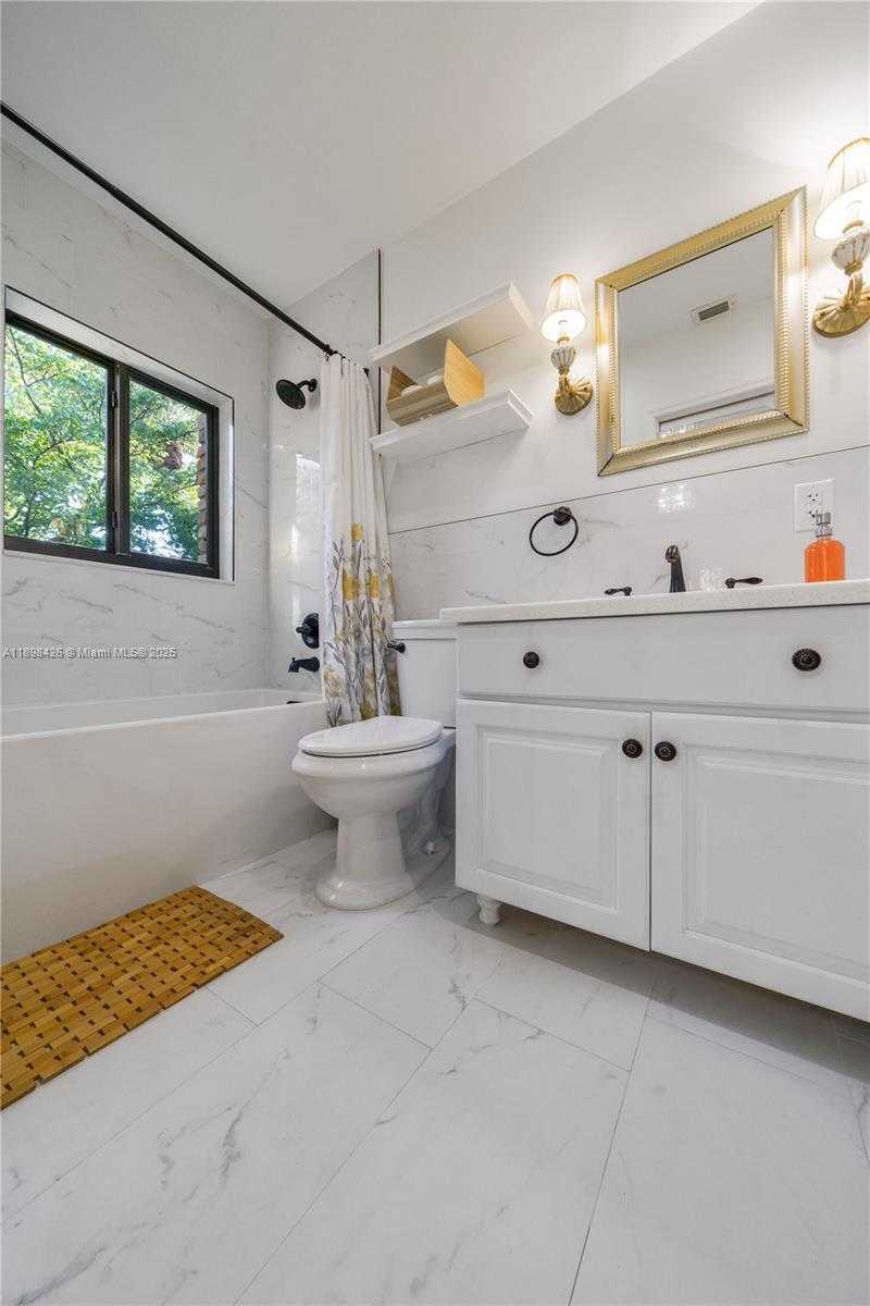 Small Image of 29880 SOUTH WEST 183RD CT, Homestead Number 26