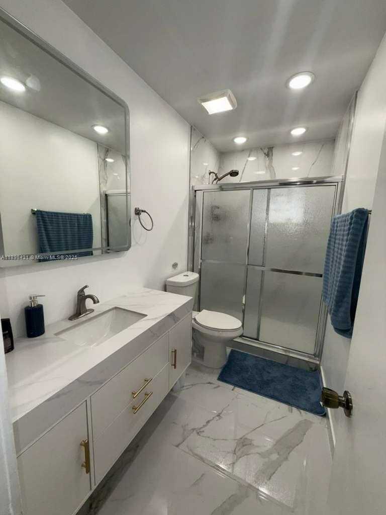 Small Image of 8700 SOUTH WEST 19TH TER, Miami Number 16