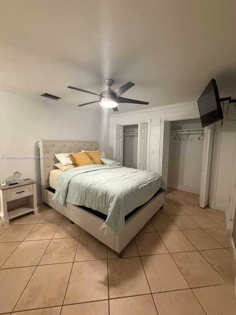 Small Image of 8700 SOUTH WEST 19TH TER, Miami Number 23