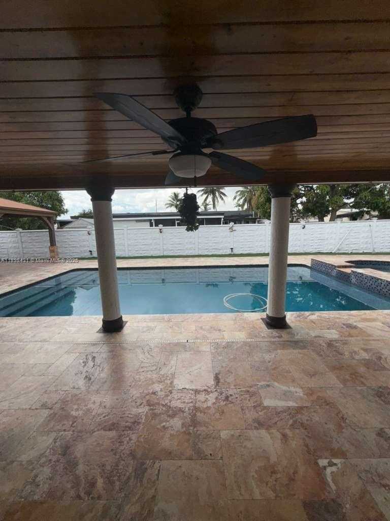 Small Image of 8700 SOUTH WEST 19TH TER, Miami Number 5