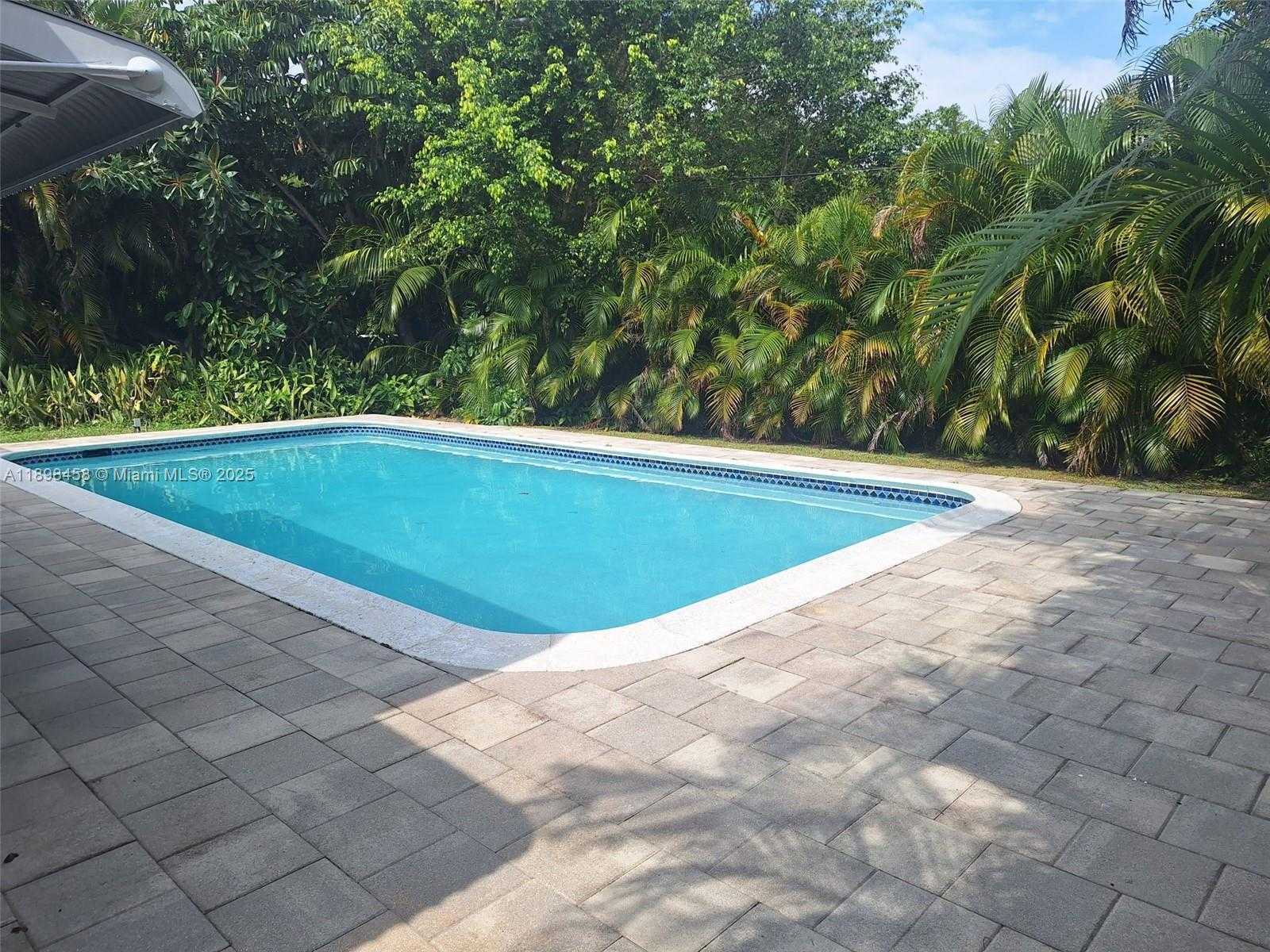 Small Image of 1575 NORTH EAST 38TH ST, Oakland Park Number 19