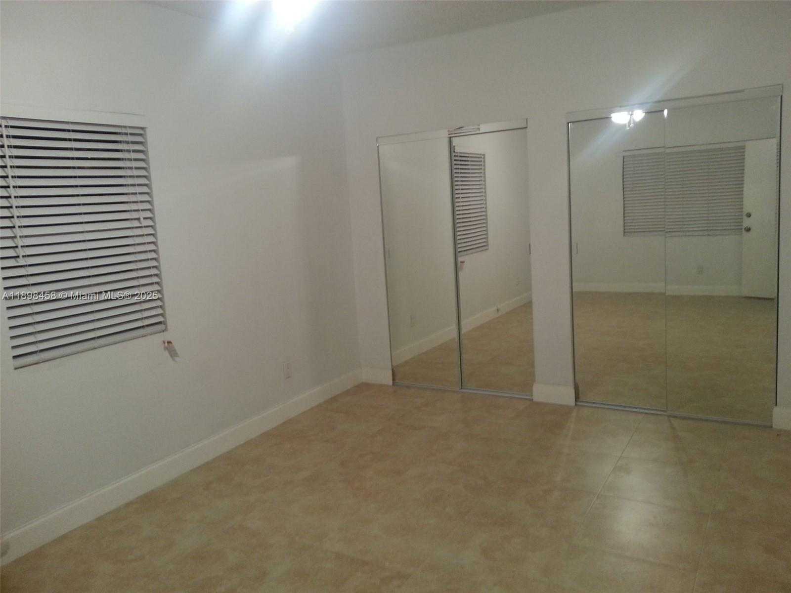 Small Image of 1575 NORTH EAST 38TH ST, Oakland Park Number 22