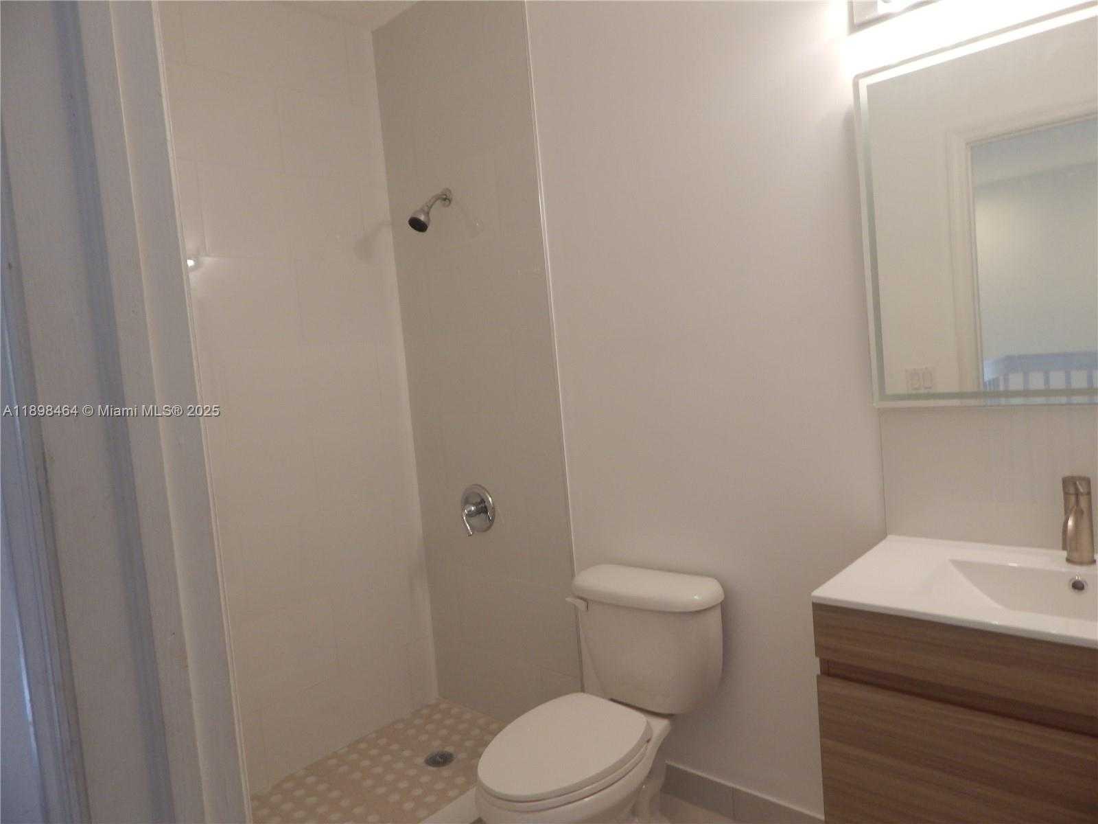 Small Image of 10205 NORTH WEST 10TH ST, Miami Number 18