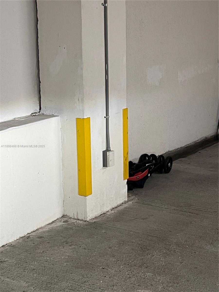 Small Image of 16500 COLLINS AVE #656, Sunny Isles Beach Number 48