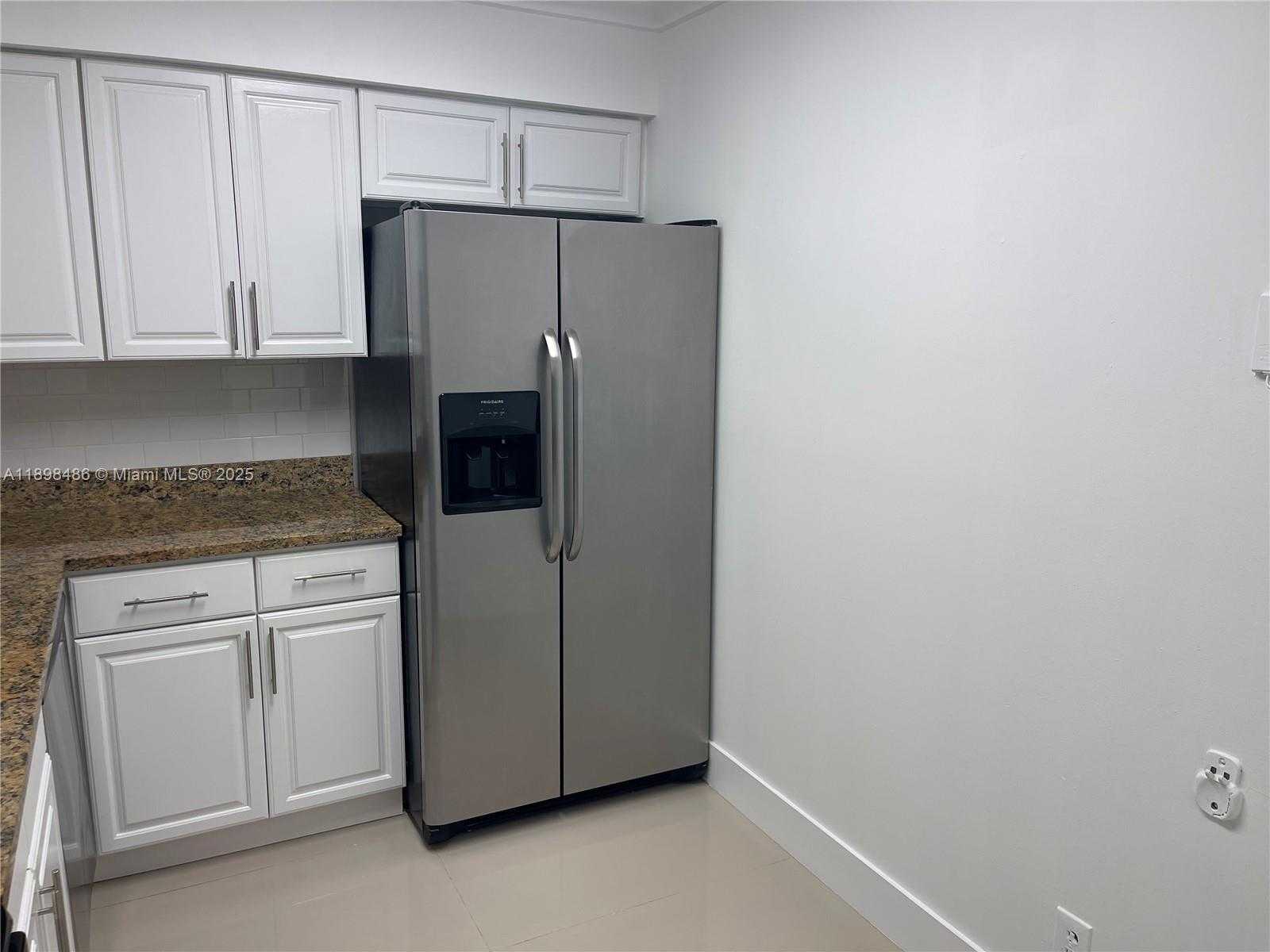 Small Image of 3300 NORTH EAST 192ND ST #205, Aventura Number 4