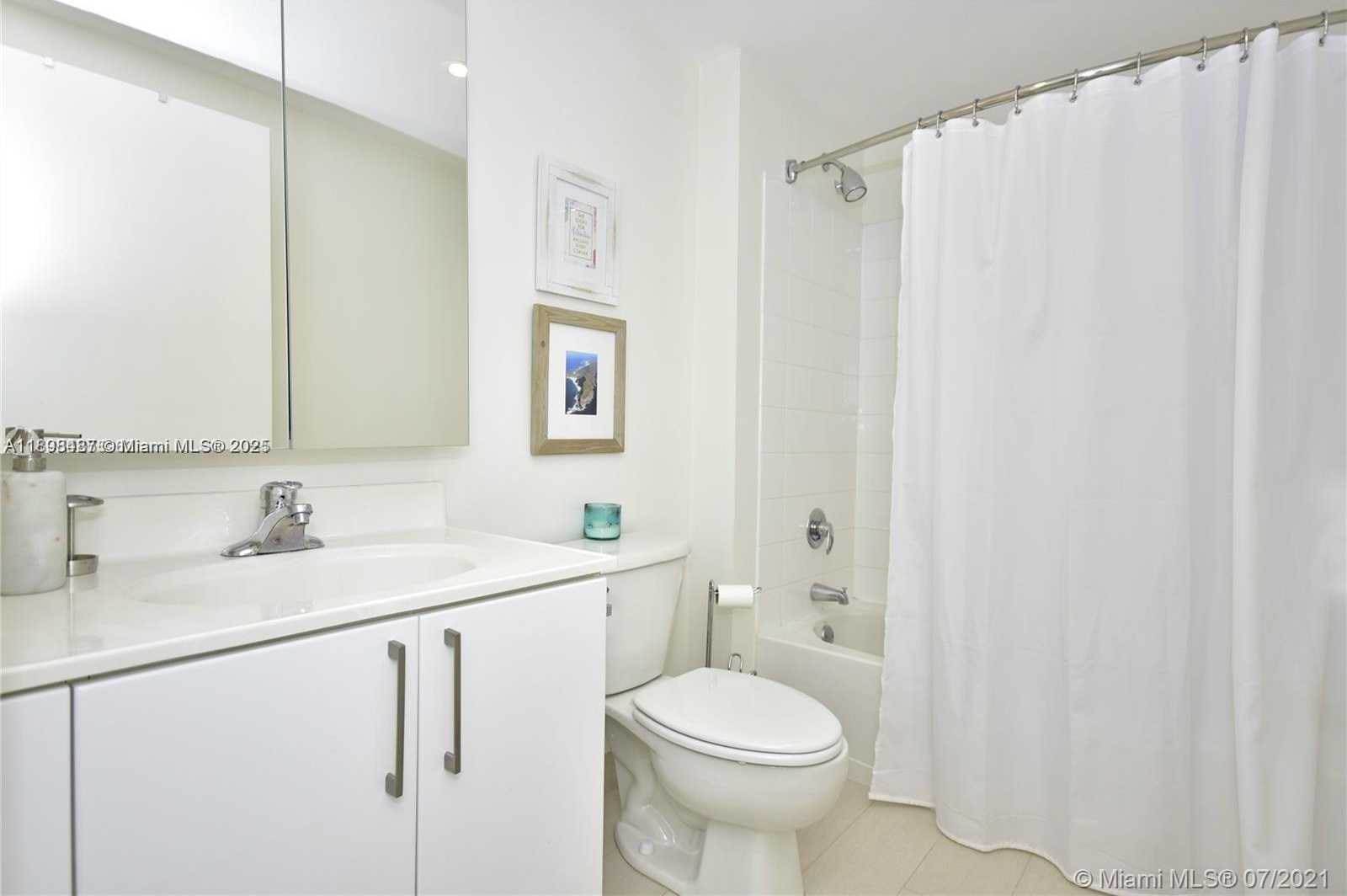Small Image of 17375 COLLINS AVE #2002, Sunny Isles Beach Number 14