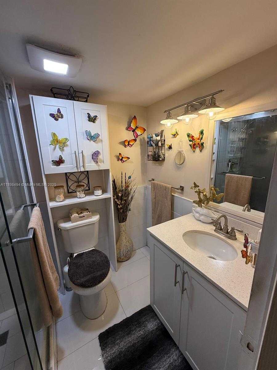 Small Image of 4210 NORTH WEST 79TH AVE #1E, Doral Number 25