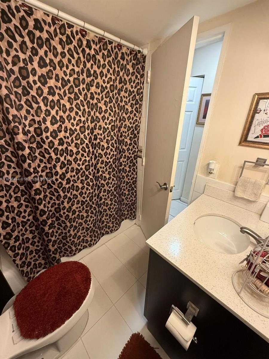 Small Image of 4210 NORTH WEST 79TH AVE #1E, Doral Number 33