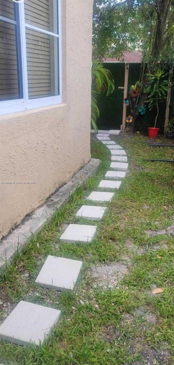 Small Image of 4210 NORTH WEST 79TH AVE #1E, Doral Number 38