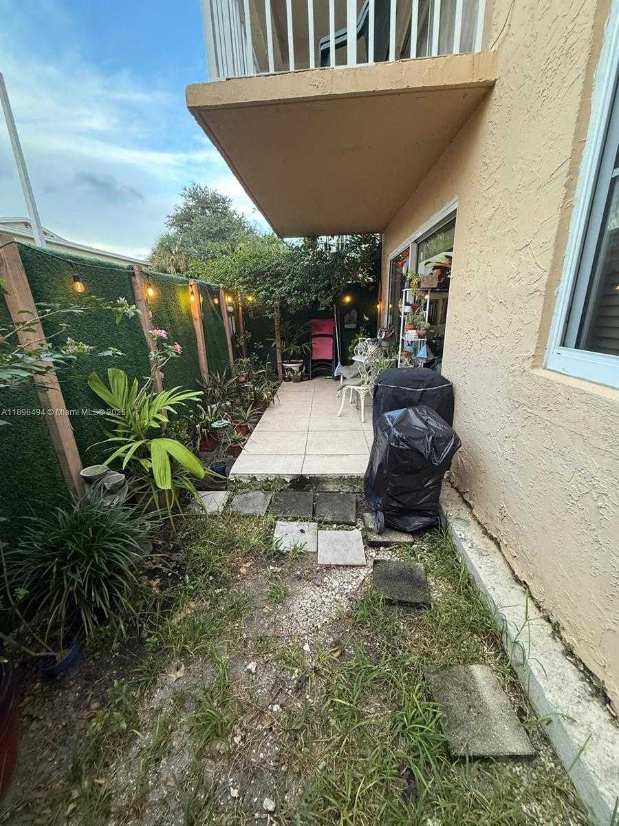 Small Image of 4210 NORTH WEST 79TH AVE #1E, Doral Number 41