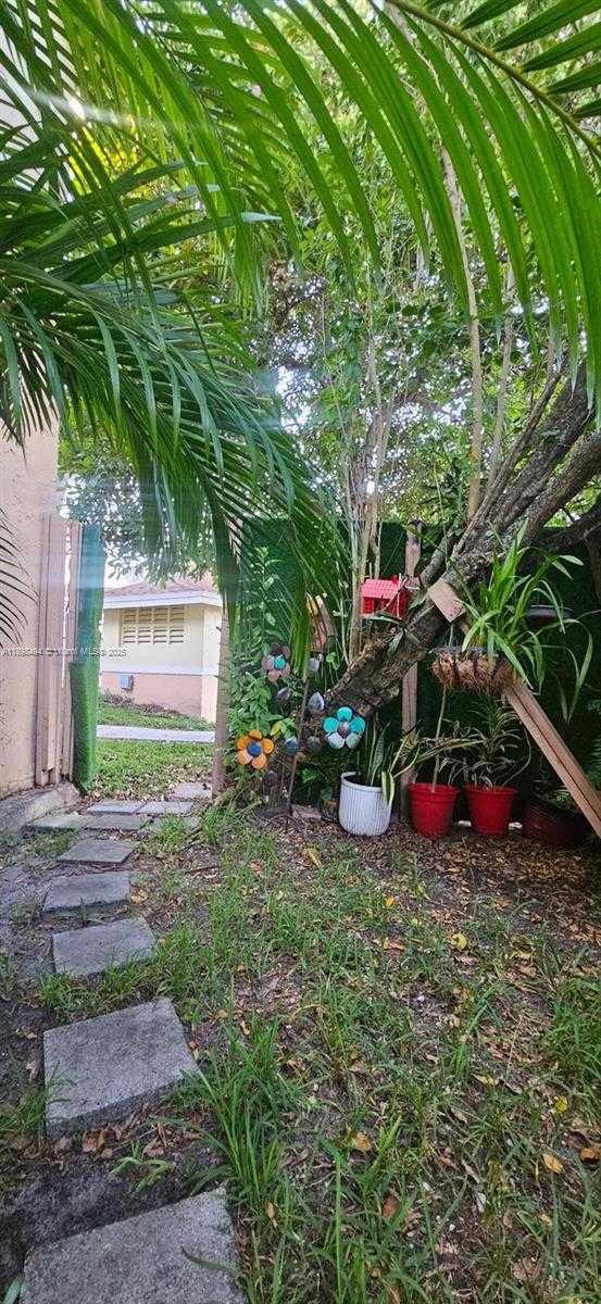 Small Image of 4210 NORTH WEST 79TH AVE #1E, Doral Number 44