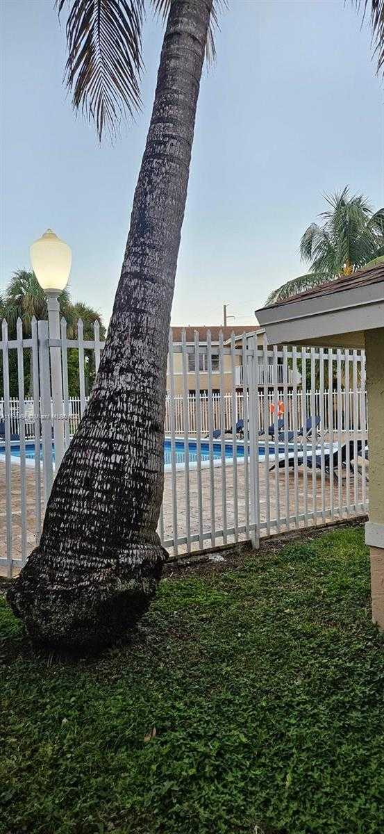 Small Image of 4210 NORTH WEST 79TH AVE #1E, Doral Number 47