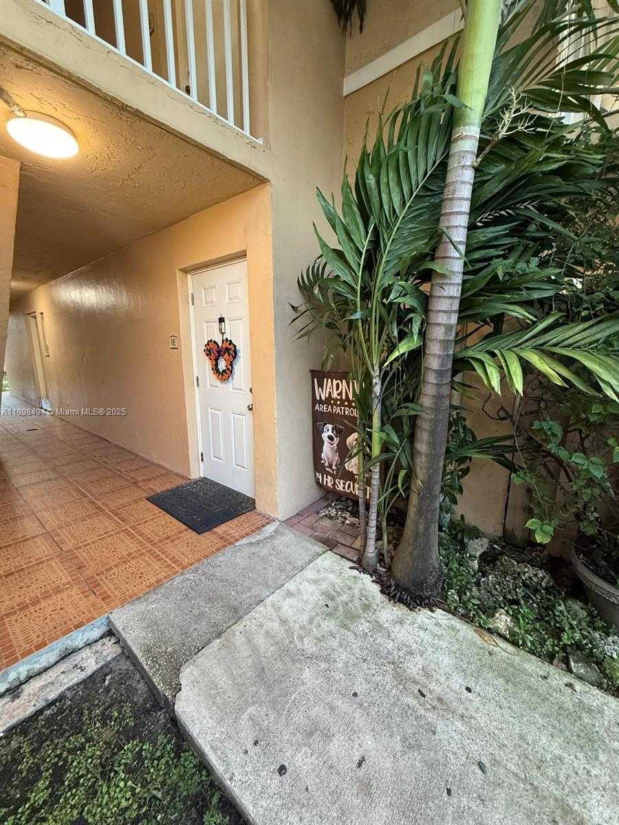 Small Image of 4210 NORTH WEST 79TH AVE #1E, Doral Number 8