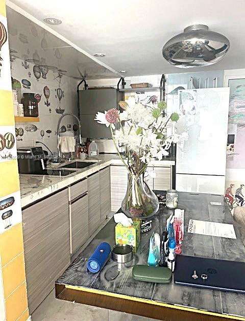 Small Image of 1100 WEST AVE #1020, Miami Beach Number 12