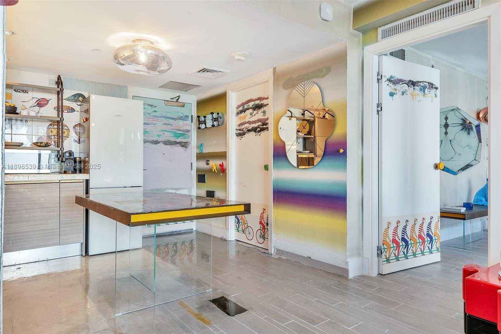 Small Image of 1100 WEST AVE #1020, Miami Beach Number 6