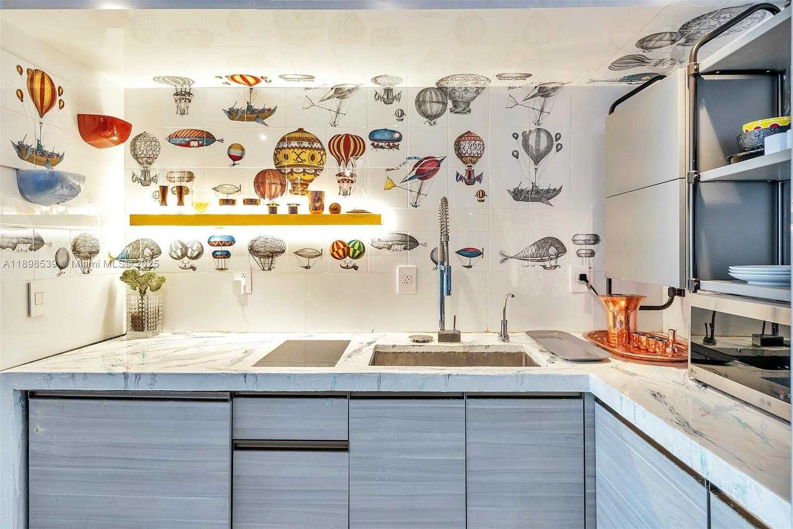 Small Image of 1100 WEST AVE #1020, Miami Beach Number 9