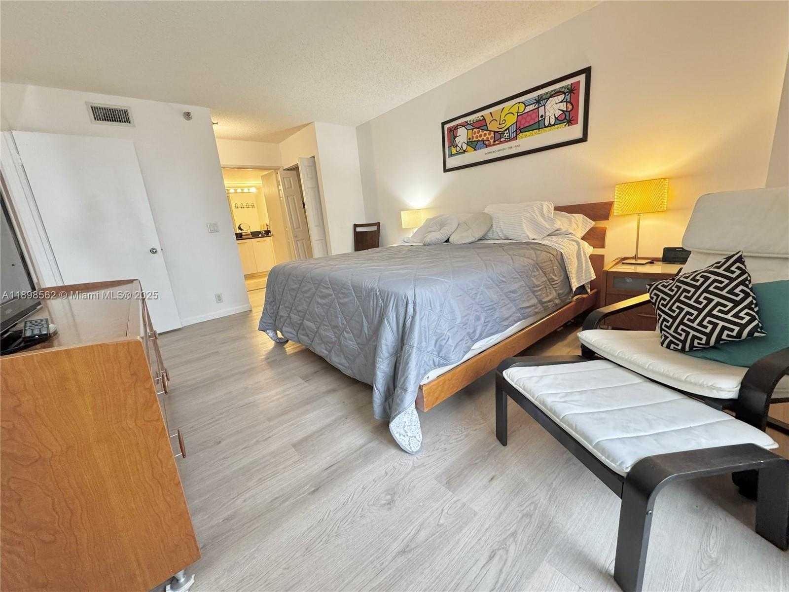 Small Image of 3300 NORTH EAST 191ST ST #1503, Aventura Number 17