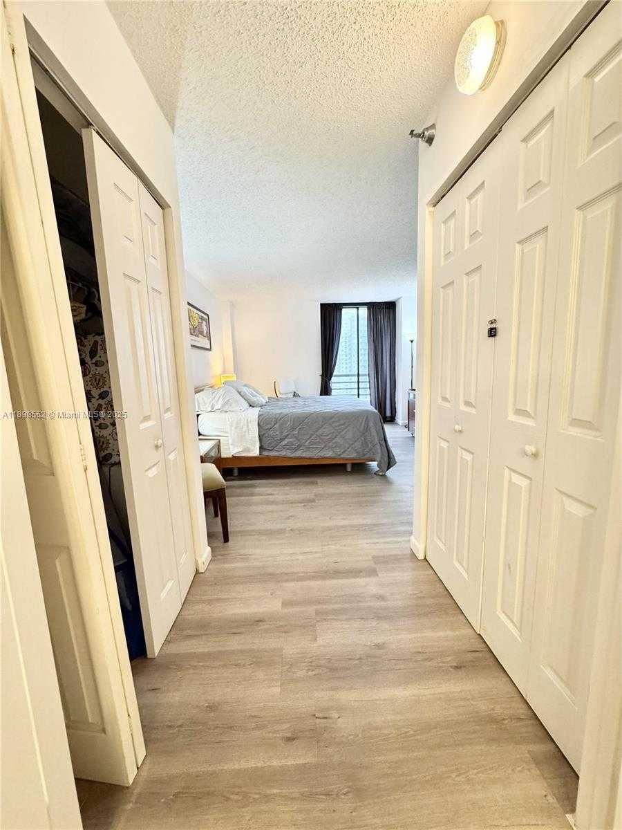 Small Image of 3300 NORTH EAST 191ST ST #1503, Aventura Number 22