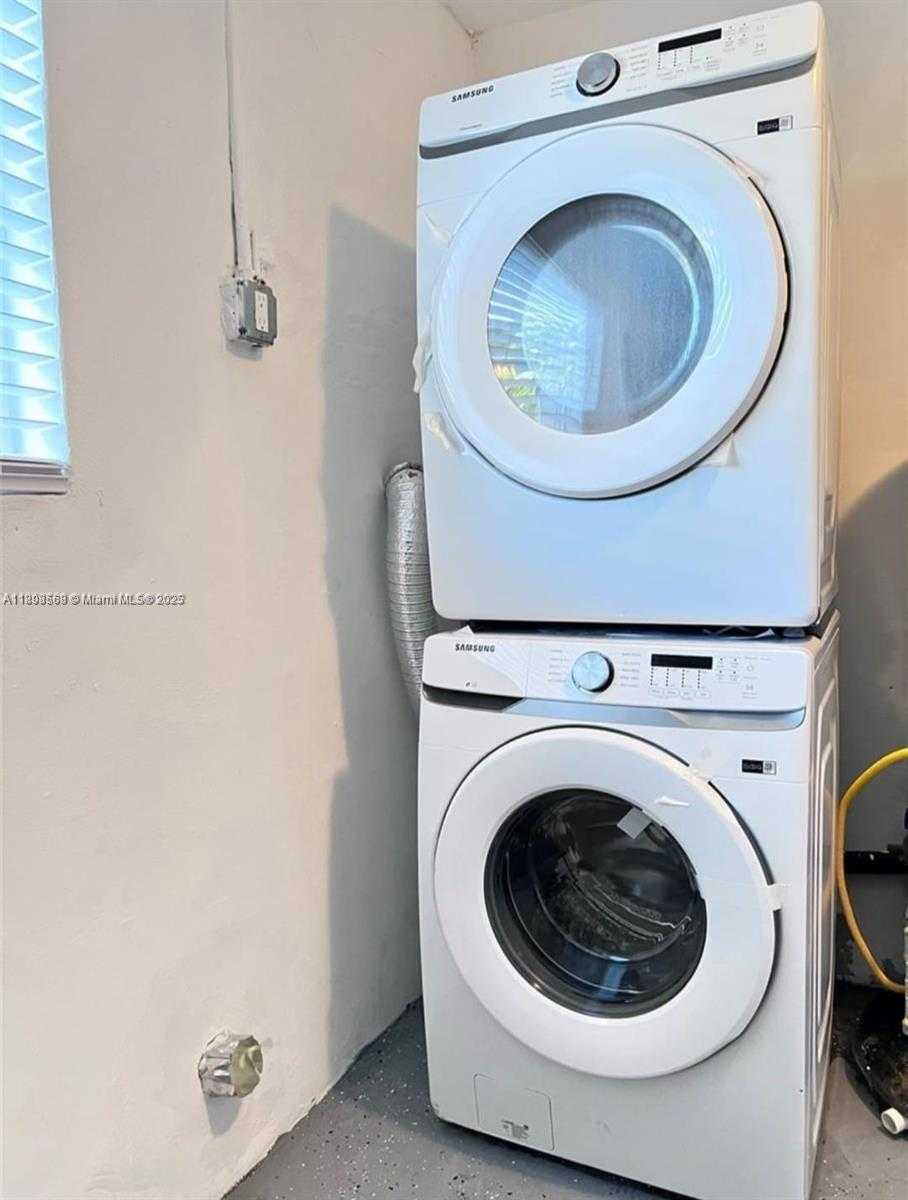Imagen de Pequeño Objeto