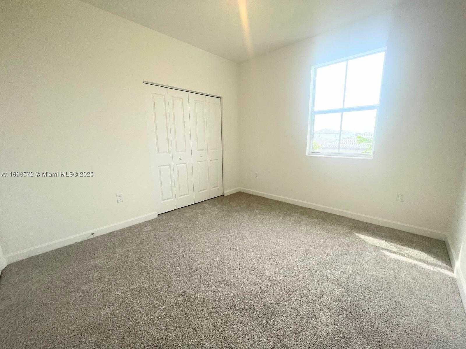 Small Image of 2647 SOUTH EAST 8 CT, Homestead Number 10