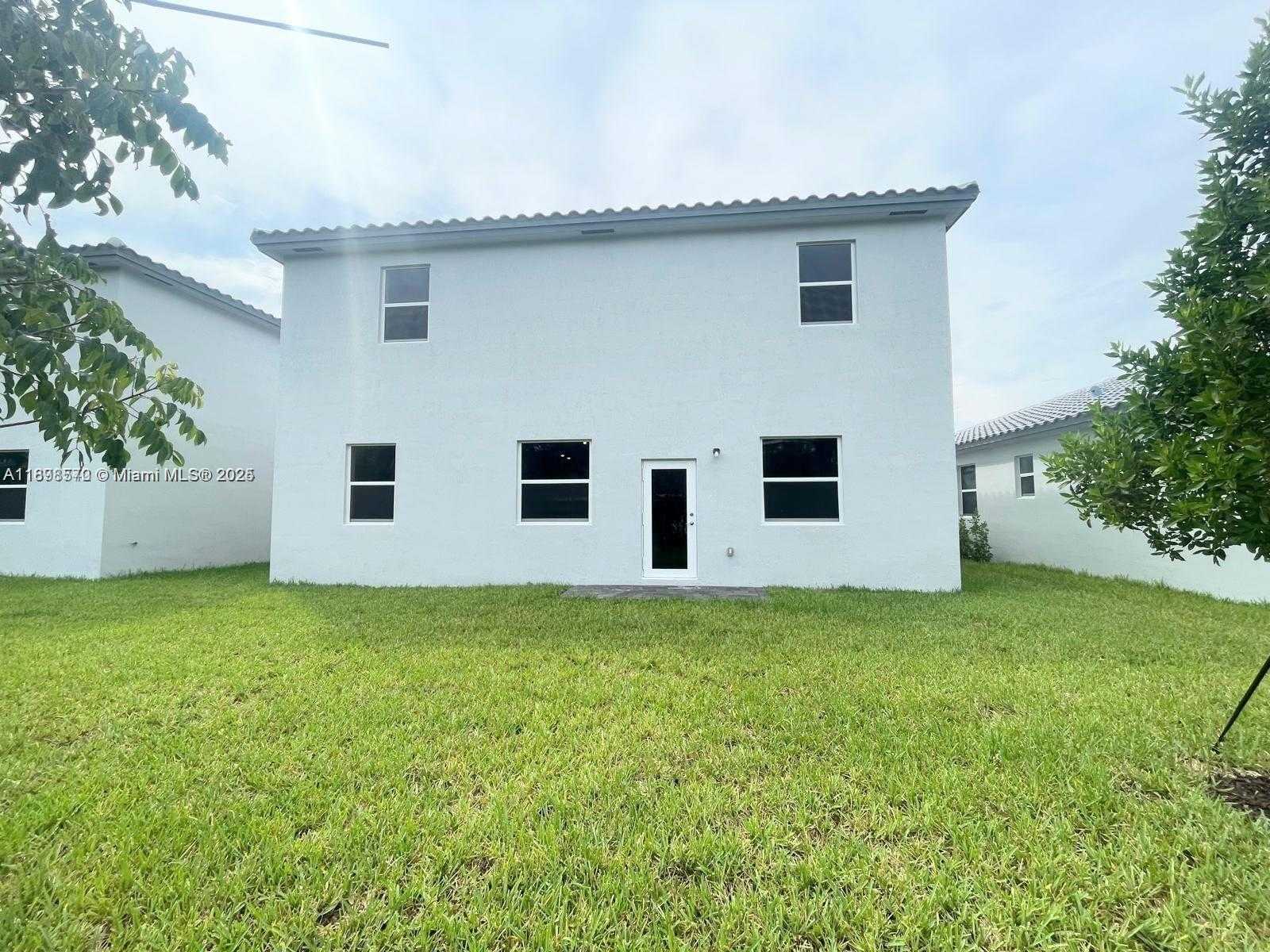 Small Image of 2647 SOUTH EAST 8 CT, Homestead Number 17